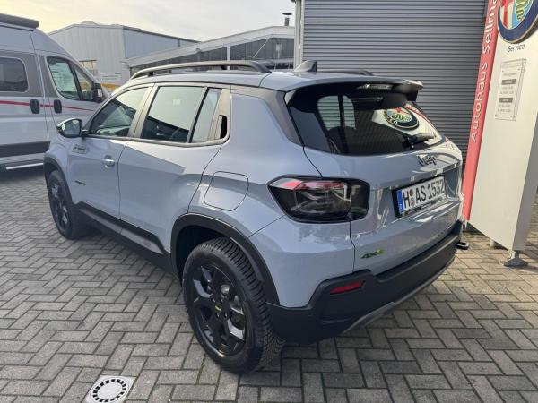 Jeep Avenger 1.2 MHEV  Upland ***Allrad***