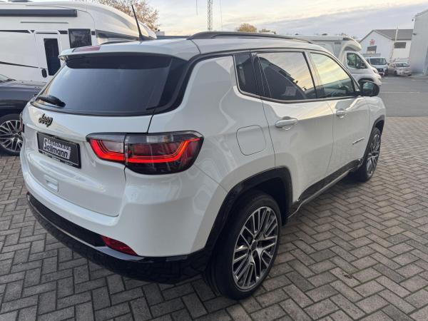 Jeep Compass 1.5l GSE T4 48V e-Hybrid Summit DCT