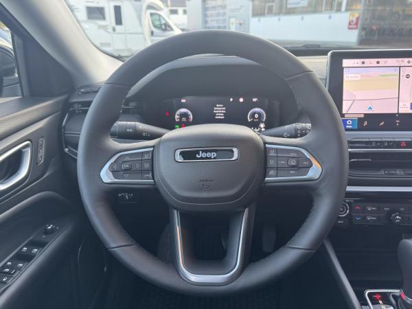 Jeep Compass 1.5l GSE T4 48V e-Hybrid Summit DCT