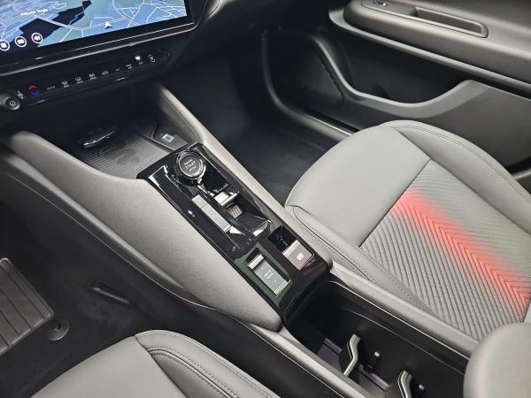 Alfa Romeo Junior JUNIOR IBRIDA 1.2 VGT 48V-HYBRID TI PANORAMA TECHNOLOGIE PAKET