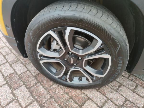 Jeep Avenger Summit 1.2 MHEV-SPRING-DEAL mit Leder-Panoramadach-MY26