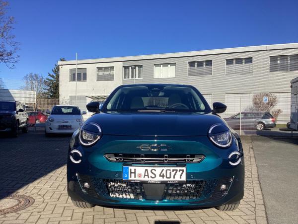 Fiat 600 1.2 Hybrid T3 107 kW eDCT La Prima