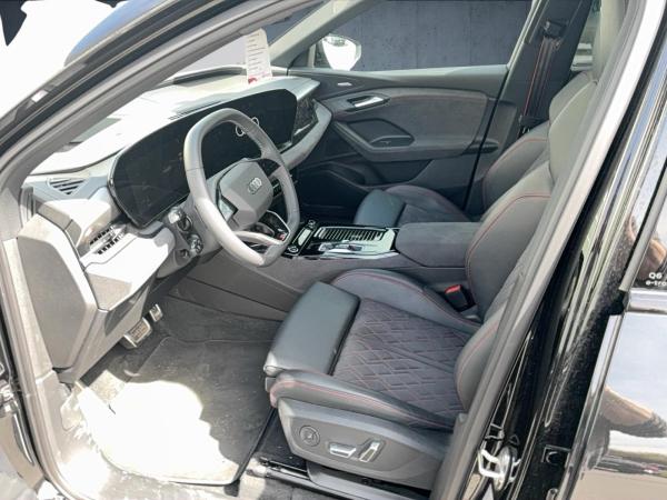 Audi Q6 e-tron Q6 SUV e-tron quattro Matrix ACC Pano HUD Luft