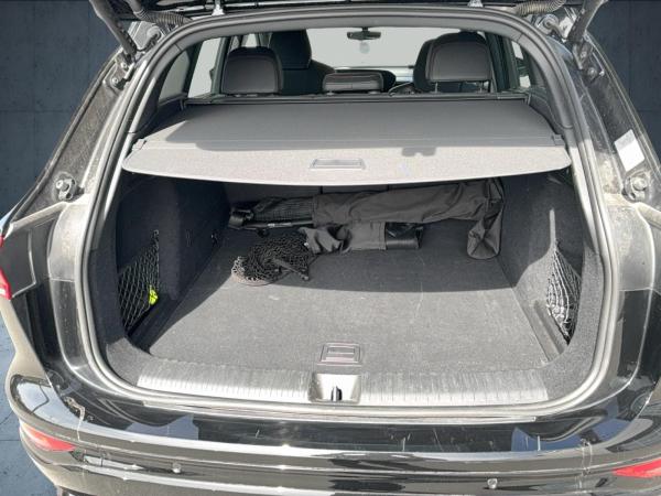 Audi Q6 e-tron Q6 SUV e-tron quattro Matrix ACC Pano HUD Luft