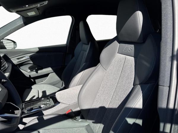 Audi e-tron Q6 S line businessperf. *MATRIX*