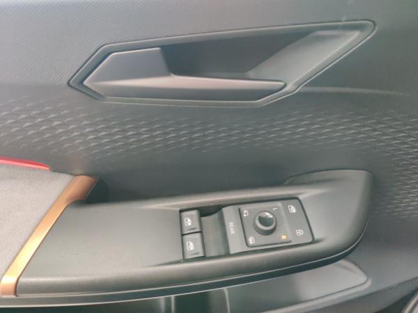 Cupra Born eBoost 77kWh/LED/ACC/Navi/Sitzhz/Wärmepumpe