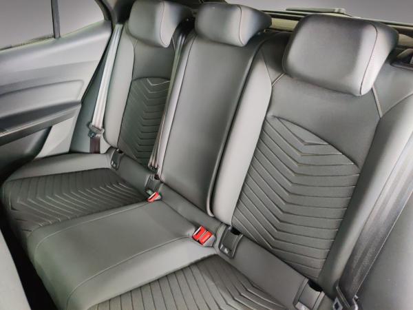 Cupra Born eBoost 77kWh/LED/ACC/Navi/Sitzhz/Wärmepumpe