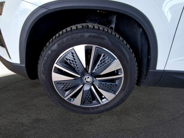 Skoda Karoq 1.5 TSI Selection Tour DSG *AHK*R-Kamera*