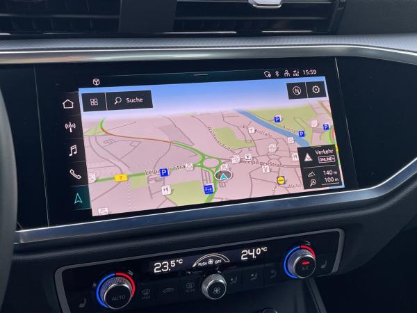 Audi Q3 Sportback 35 TFSI S line LED AHK Kamera