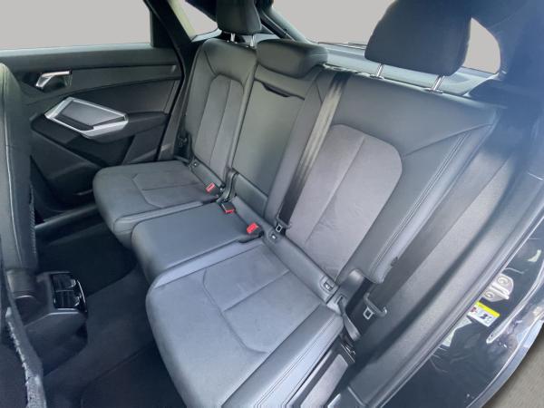 Audi Q3 Sportback 35 TFSI S line LED AHK Kamera