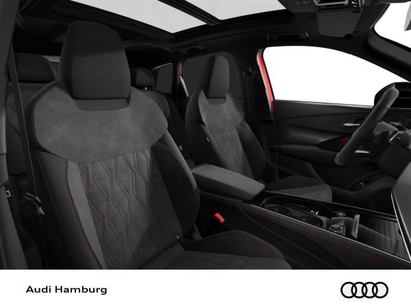 Audi Q3 SUV e-hybrid S tronic