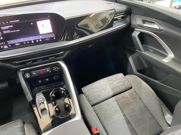 Audi Q5 2.0 TFSI S tronic NAVI+LED+AHK+PRIVACY+ACC+RFK