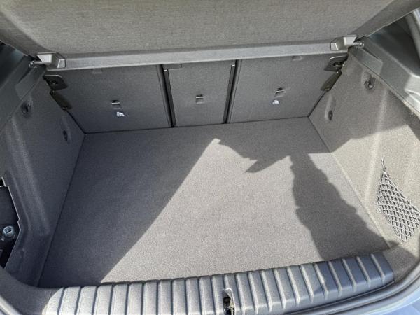 BMW 128 SOFORT*PANO*LED*ACC*SHZ*DrA*KAM