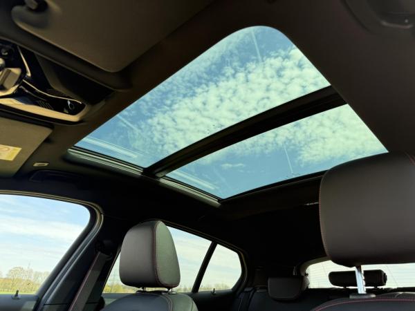 BMW 128 SOFORT*PANO*LED*ACC*SHZ*DrA*KAM