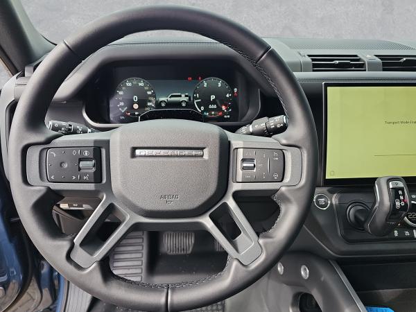 Land Rover Defender D250 X-Dynamic HSE / Lagerfahrzeug Land Rover Defender D250 X-Dynamic HSE / Lagerfahrzeug
