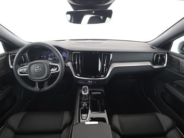 Volvo V60 Volvo V60 T8 AWD Plus Dark/sofort verfügbar