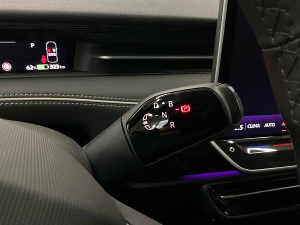 Volkswagen ID.7 PRO NP.72T ACC.5J-G.AHK.AREA-VIEW.NAVI.HUD.