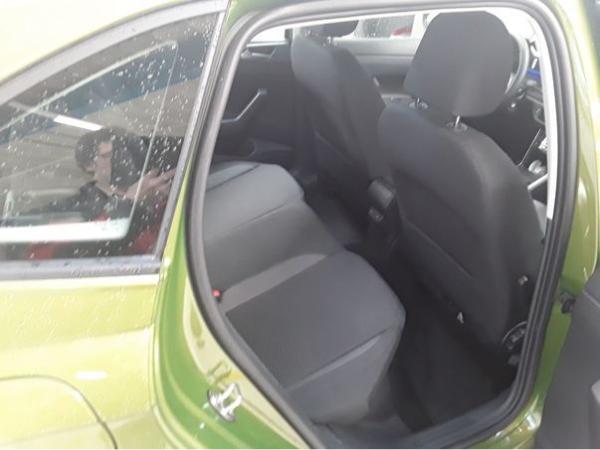 Volkswagen Taigo LIFE 1.0TSI NAVIPRO.KAMERA.5JG.SHZG.ALU.LED