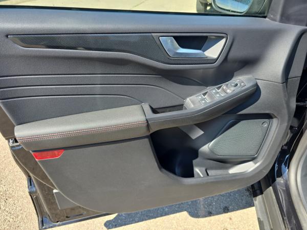 Ford Kuga ST-Line Bluetooth Head Up Display Navi LED