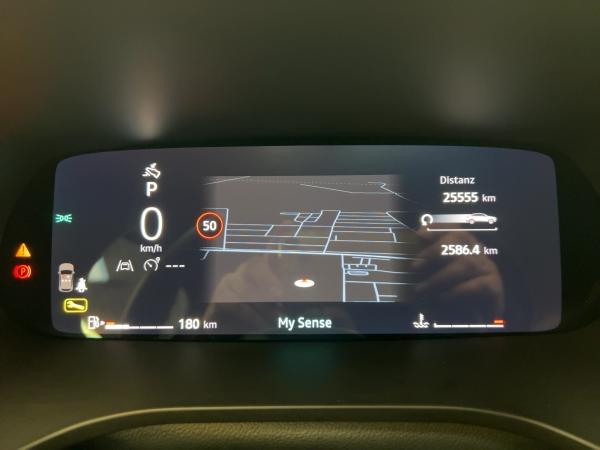 Renault Arkana TECHNO MILD HYBRID 140 EDC CARPLAY BT