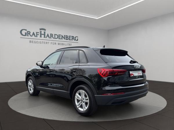 Audi Q3 40TFSI Quattro S-Tr. Navi AHK Matrix-LED