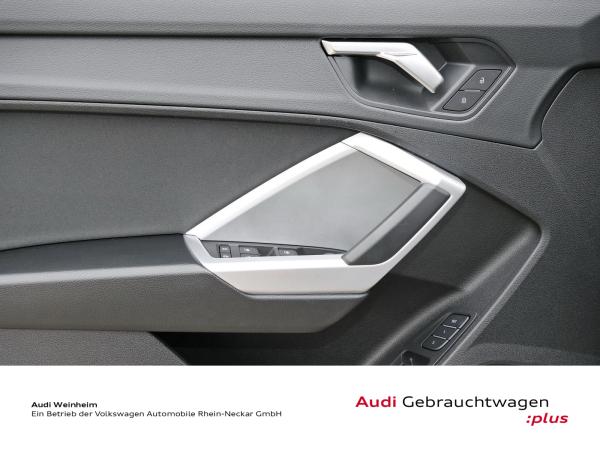 Audi Q3 adv 35 TFSI Kamera Stronic SM Interface UVM