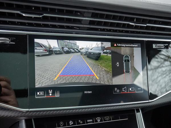 Audi RS Q8 SUV performance