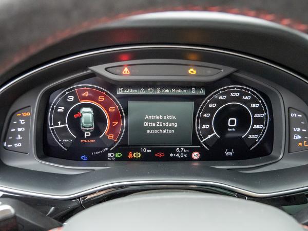 Audi RS Q8 SUV performance