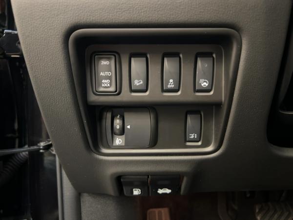 Renault Koleos INITIALE PARIS BLUE dCi 185 4WD X-tronic