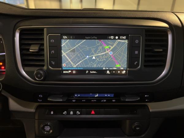 Opel Zafira Life Tourer 2.0 D Automatik AHK Panorama