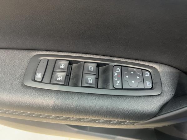 Renault Megane Grandtour 1.6 E-TECH 160 Intens Plug-Inn