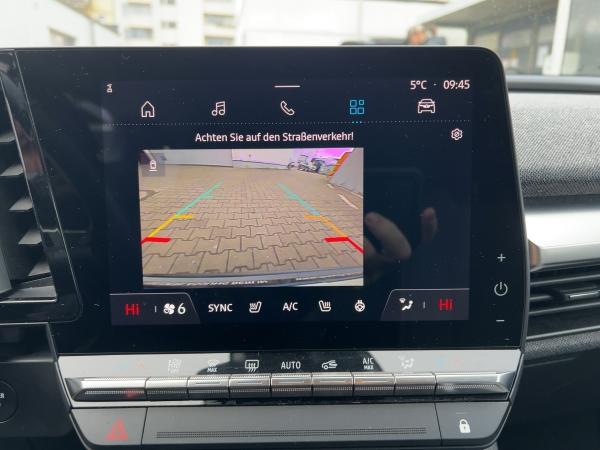 Renault Megane E-Tech Megane E-TECH E-Tech EQUILIBRE Renault Megane E-Tech Megane E-TECH E-Tech EQUILIBRE