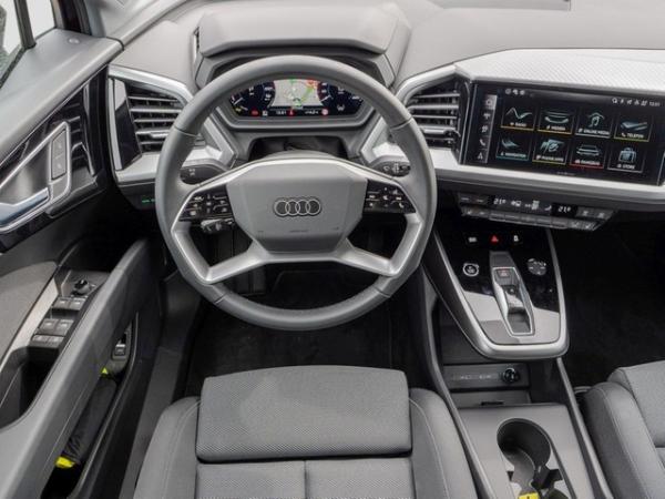 Audi Q4 e-tron 45 Sportback advanced AHK Komfortpaket