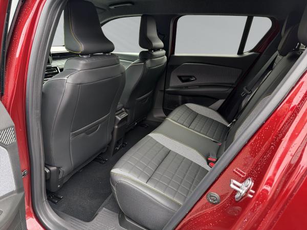 Renault R4 R 4 E-Tech Iconic 150 Comfort Range Renault R4 R 4 E-Tech Iconic 150 Comfort Range