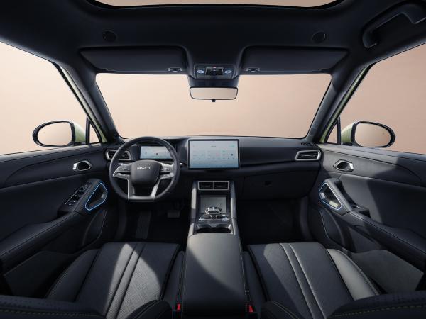 BYD ATTO 2 Boost | ***Mit 360° Kamera*** | 8 Jahre Herstellergarantie