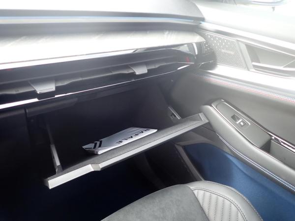 Renault Rafale Esprit Alpine E-Tech Plug-in Hybrid 300 4