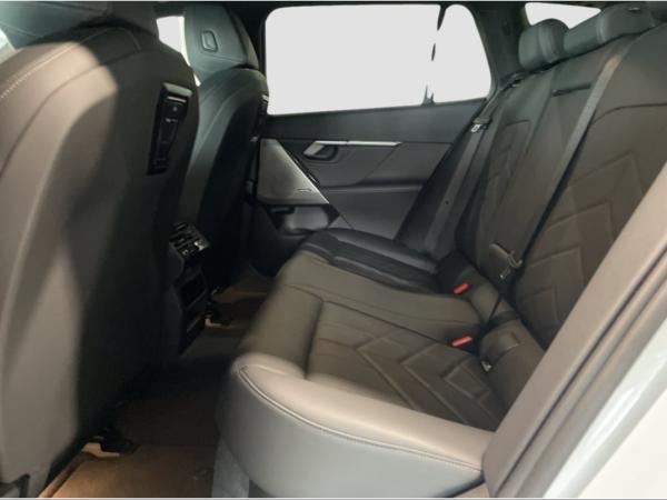 BMW 520 d xDrive Touring M Sport AHK / Standheizung inkl. Winterräder