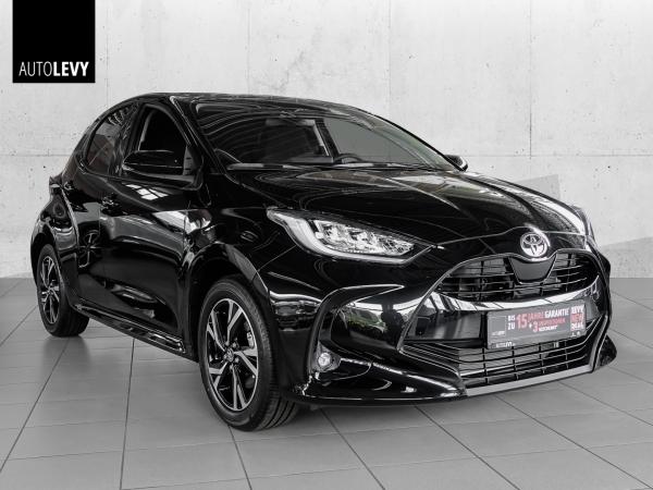 Toyota Yaris Hybrid Teamplayer +Comfort P. +div.Farben+0,99%