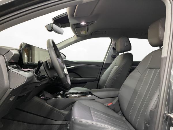 Audi Q6 e-tron S line LED LM 21" Navi PDC vo+hi ACC