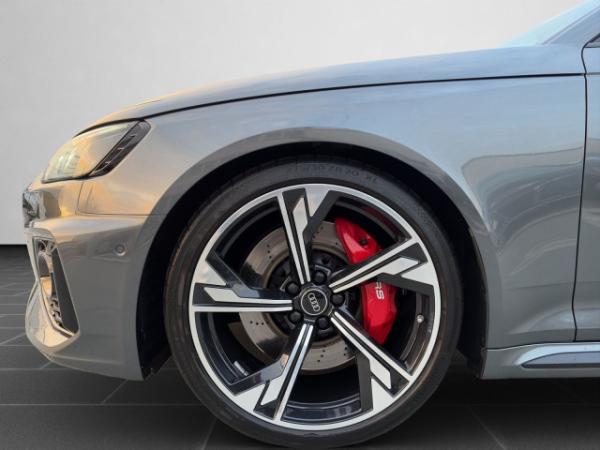 Audi RS4 Avant B&O Matrix ACC Leder 280km/h