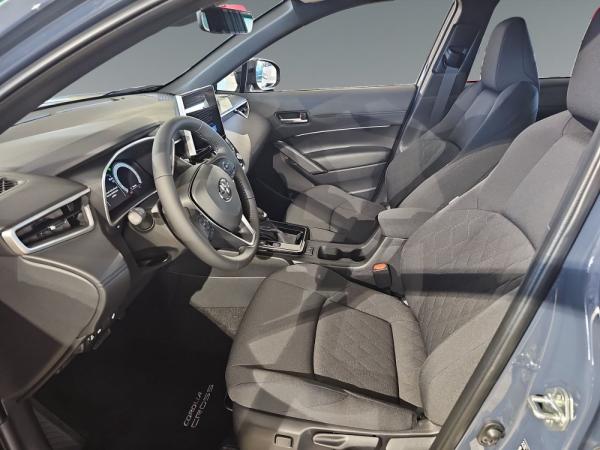 Toyota Corolla Cross 1,8 Teamplayer +div.Farben *Vorlauf