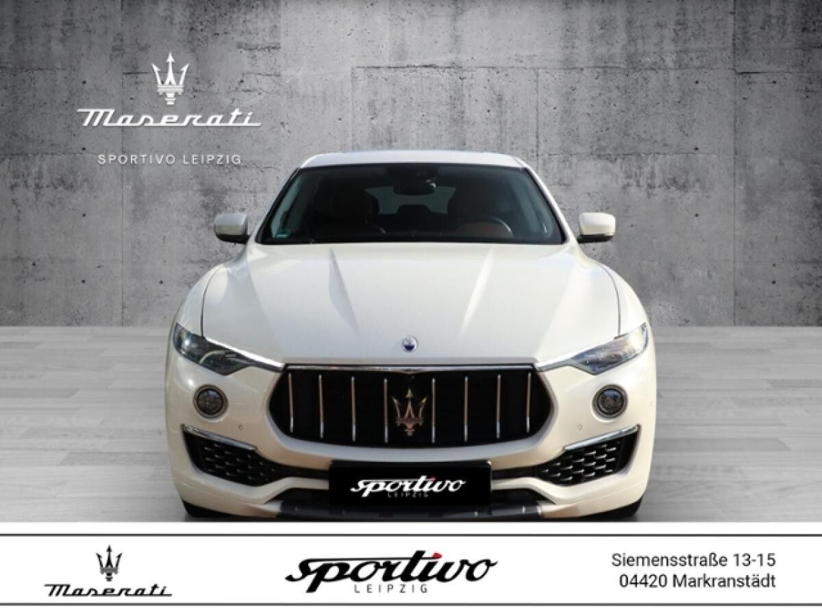 Maserati Levante / Q4 GranLusso MY 19 // Matrixlicht