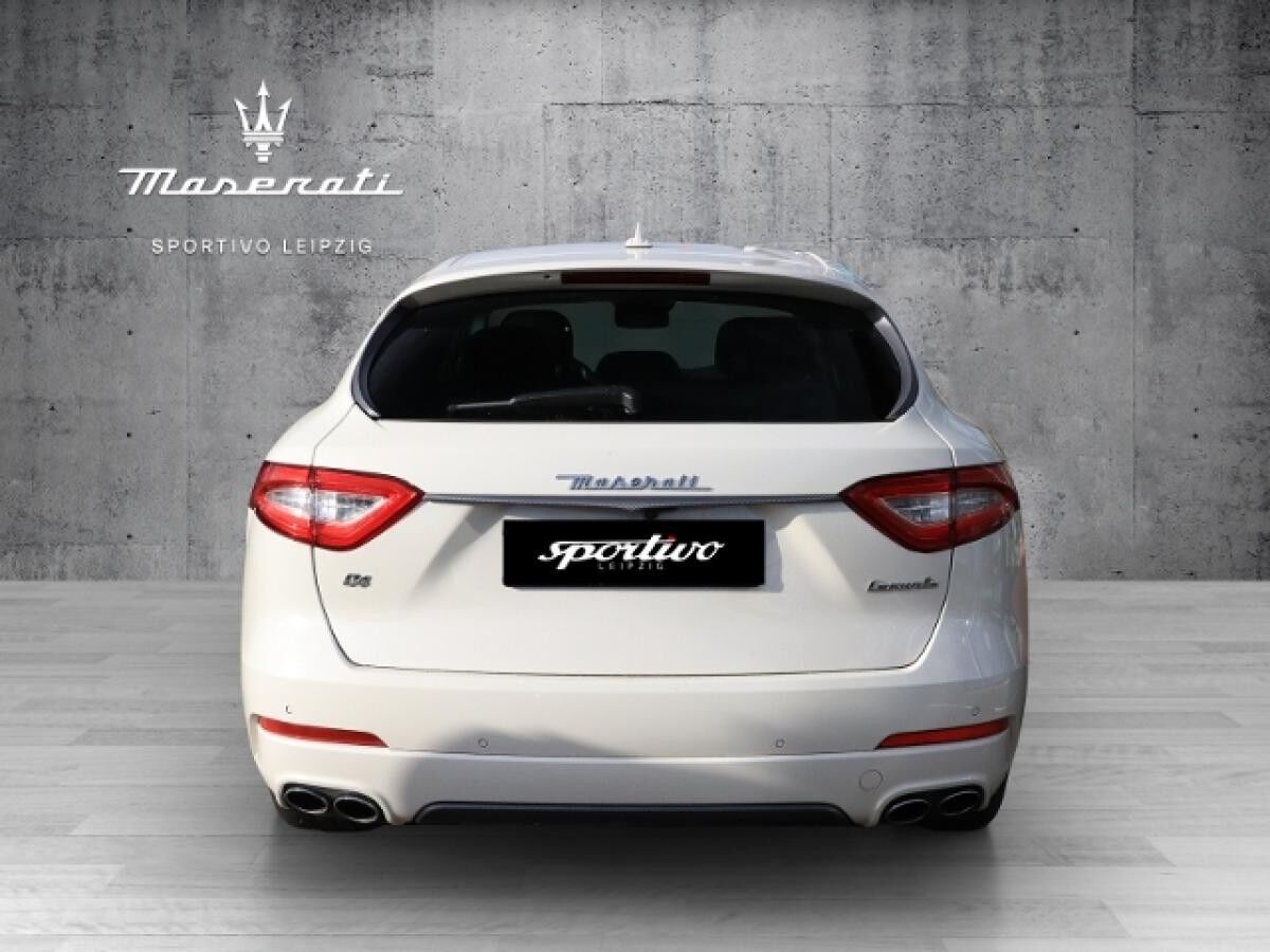 Maserati Levante / Q4 GranLusso MY 19 // Matrixlicht
