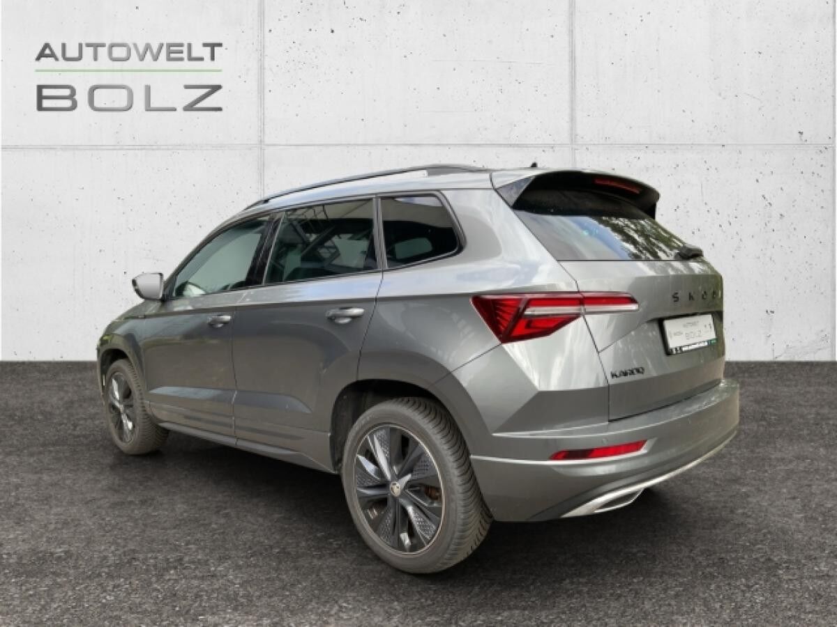 Skoda Karoq Sportline 1.5 TSI Pano Navi Leder Kamera Memory Sitze LED